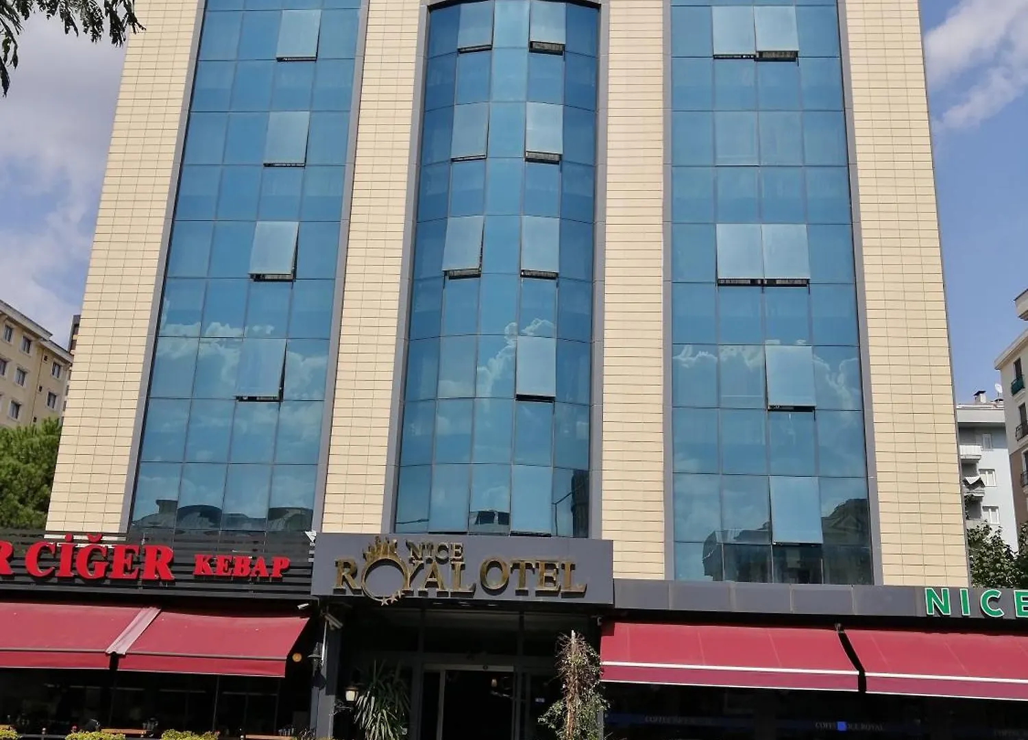 Nice Royal Istanbul Hotel