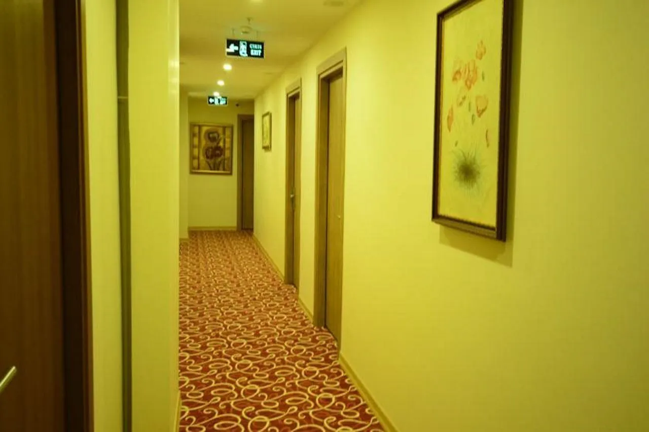 Nice Royal Istanbul Hotel