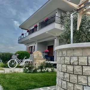 Tabaku Bed & Breakfast Berat