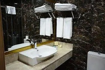 *** Hotel Nice Royal Istanbul Turkey
